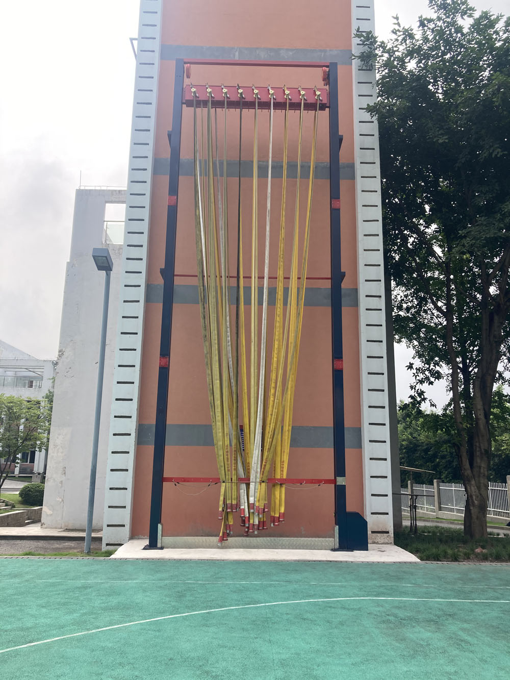 消防水帶自動(dòng)晾曬收卷機(jī)